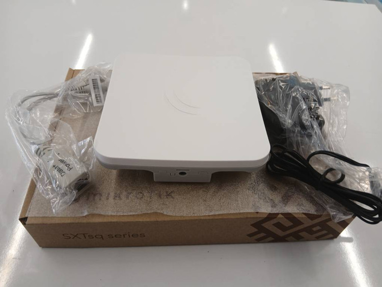 رادیو وایرلس میکروتیک SXTsq Lite5 | فرکانس 5 گیگاهرتز | آنتن 16dBi