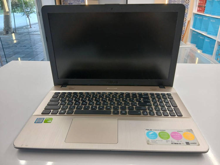 لپ تاپ ایسوس Core i7 | رم 8 گیگابایت | SSD 240 گیگابایت | دو گرافیک Intel HD 620 و NVIDIA GeForce 920M | استوک